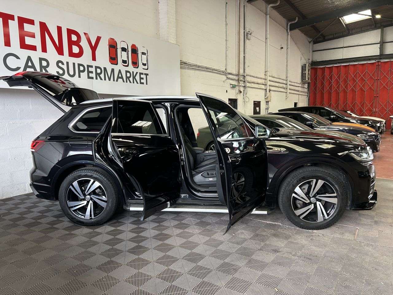 2018 VOLKSWAGEN TOUAREG 2018 VOLKSWAGEN TOUAREG