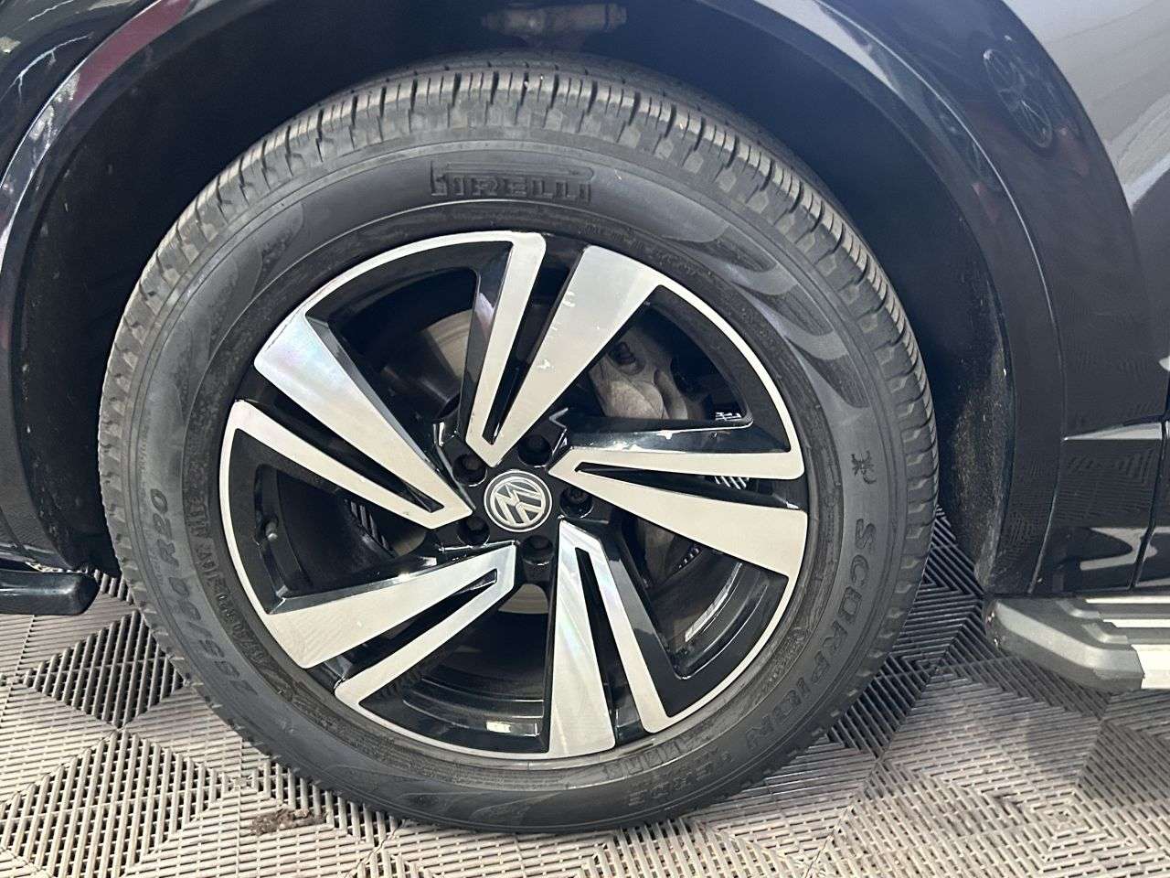 2018 VOLKSWAGEN TOUAREG 2018 VOLKSWAGEN TOUAREG