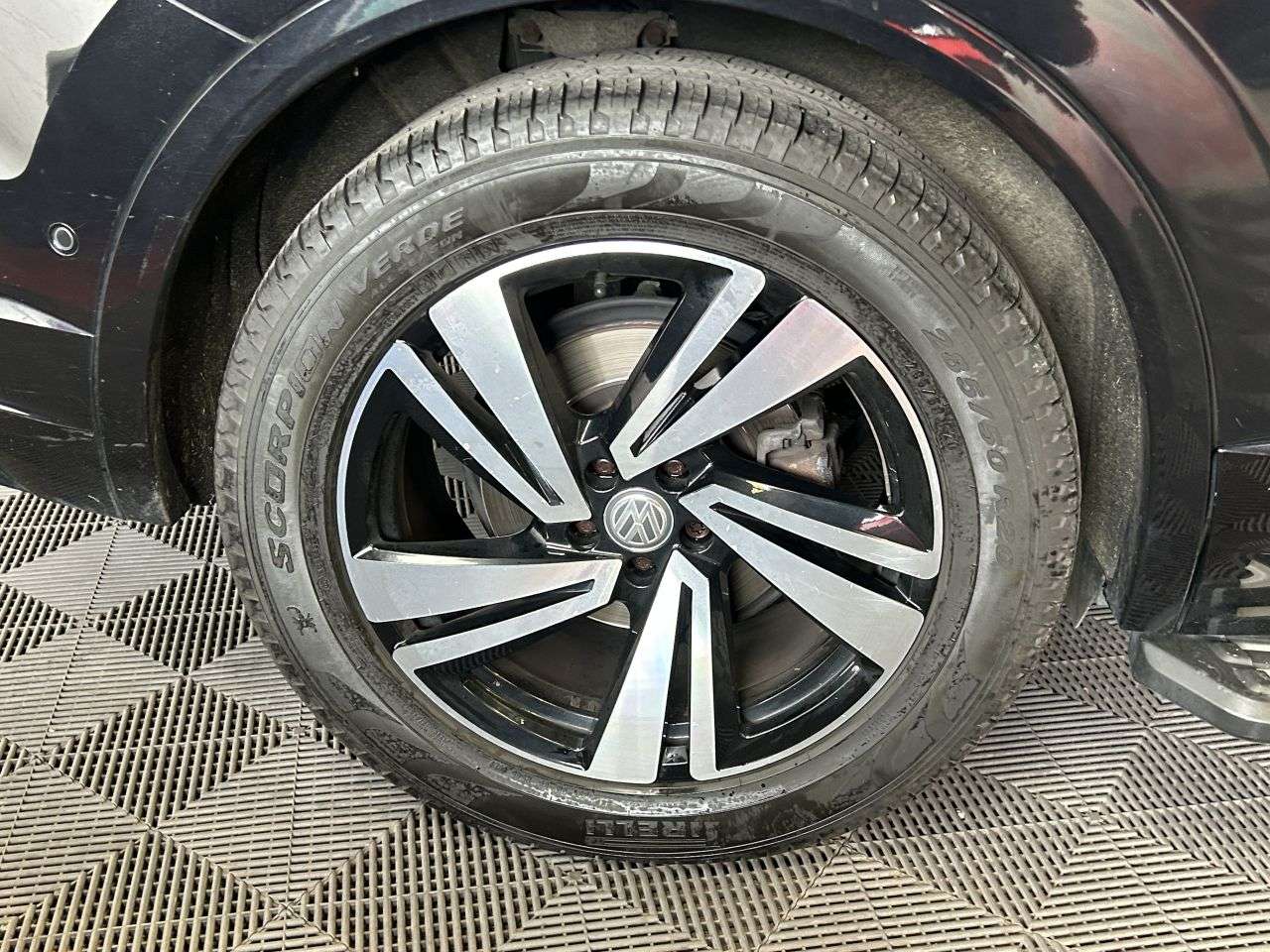 2018 VOLKSWAGEN TOUAREG 2018 VOLKSWAGEN TOUAREG