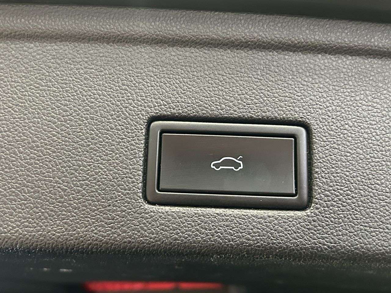 2018 VOLKSWAGEN TOUAREG 2018 VOLKSWAGEN TOUAREG