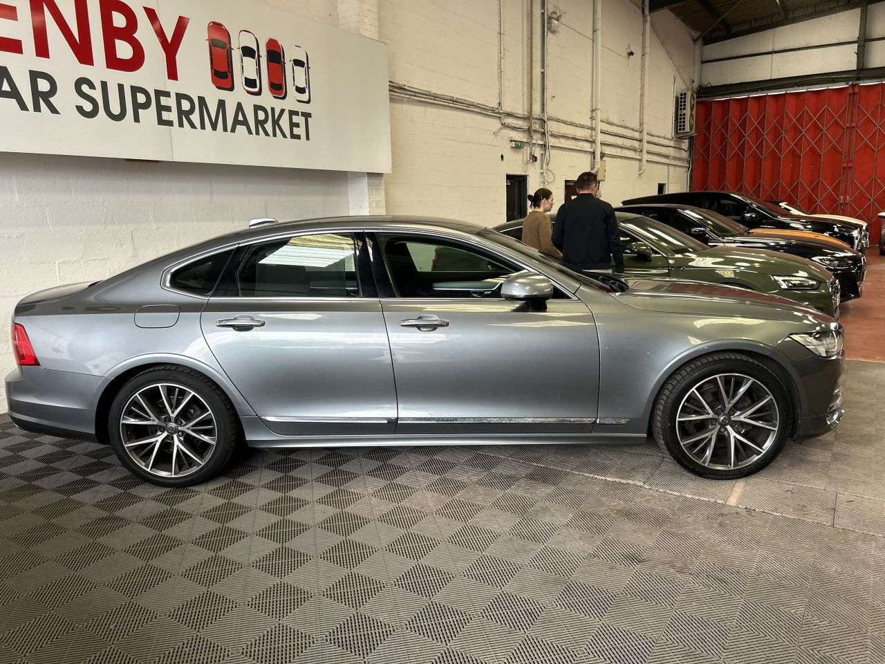 2020 VOLVO S90 2020 VOLVO S90
