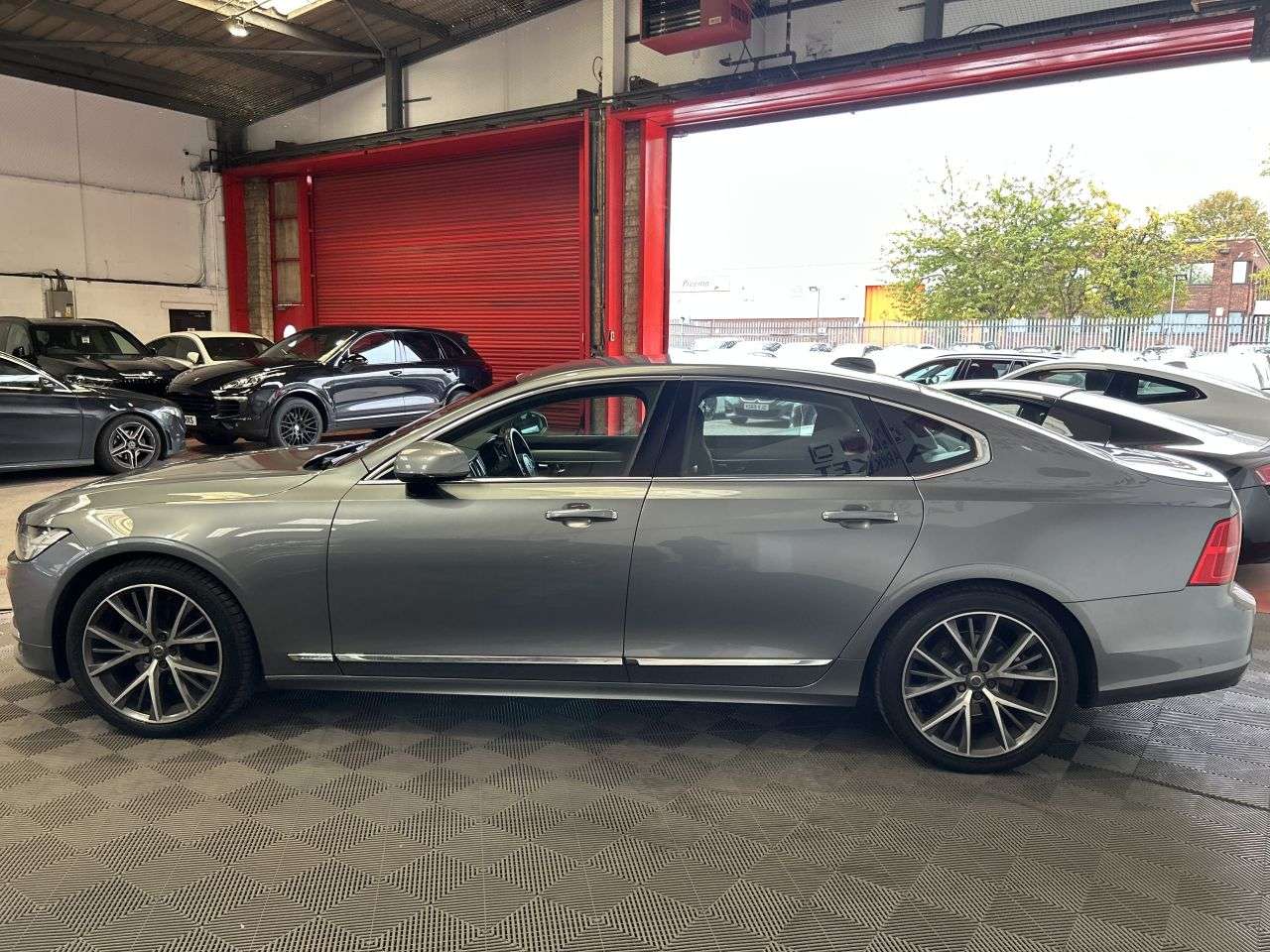 2020 VOLVO S90 2020 VOLVO S90