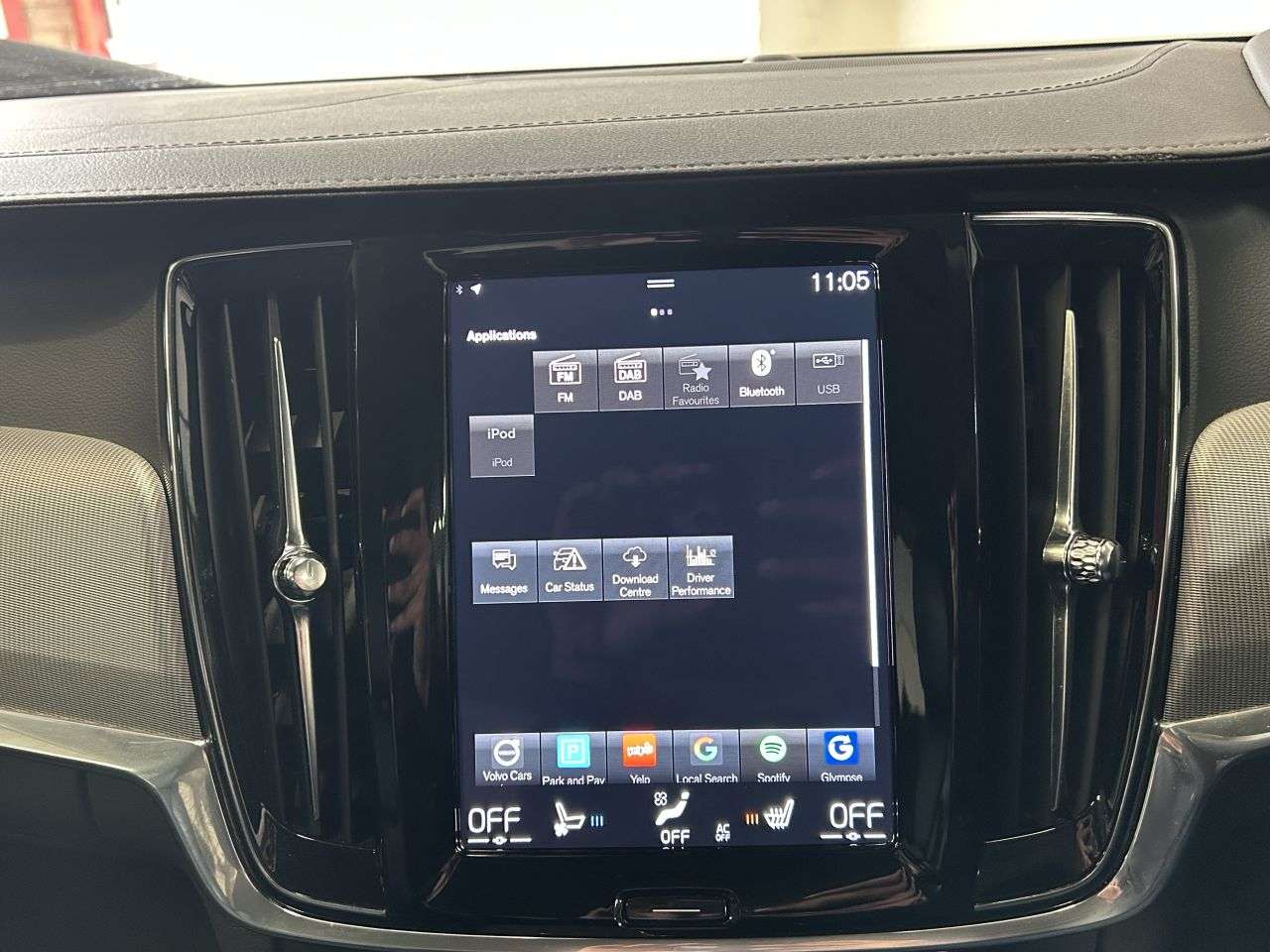 2020 VOLVO S90 2020 VOLVO S90
