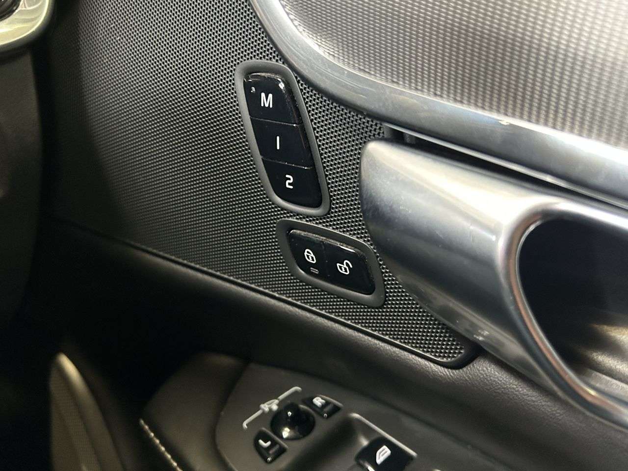 2020 VOLVO S90 2020 VOLVO S90