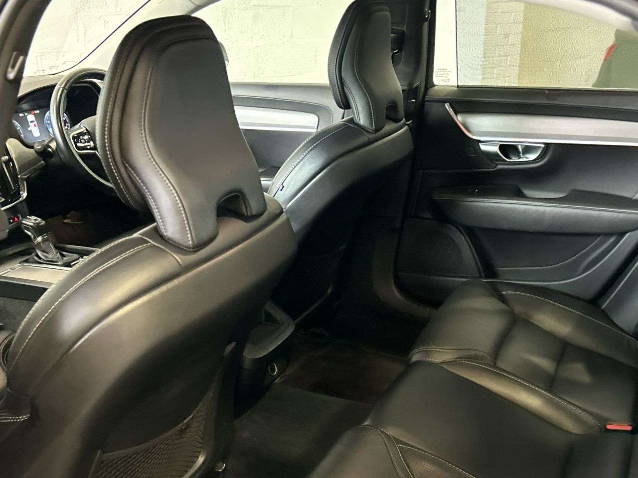 2020 VOLVO S90 2020 VOLVO S90