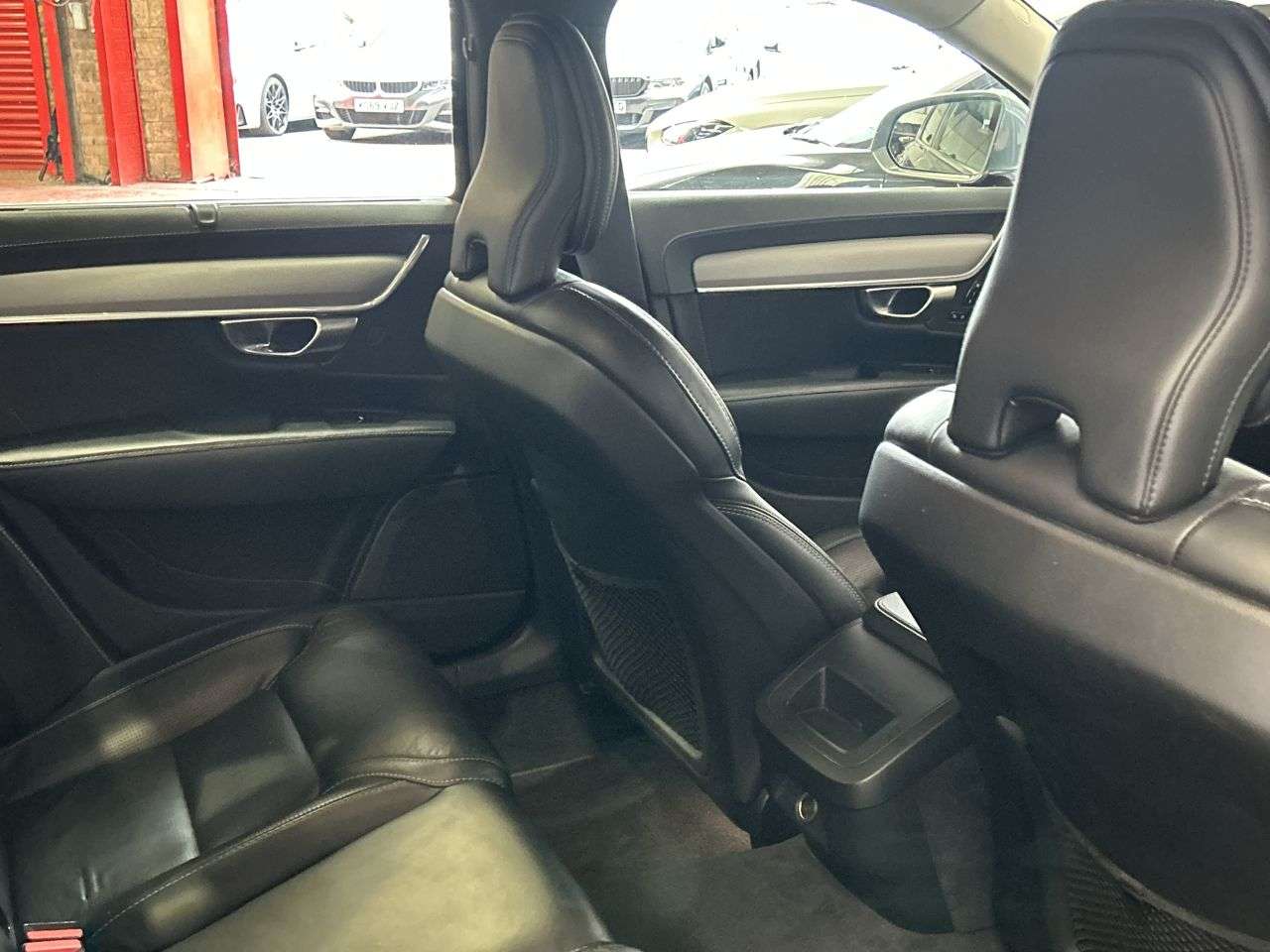2020 VOLVO S90 2020 VOLVO S90