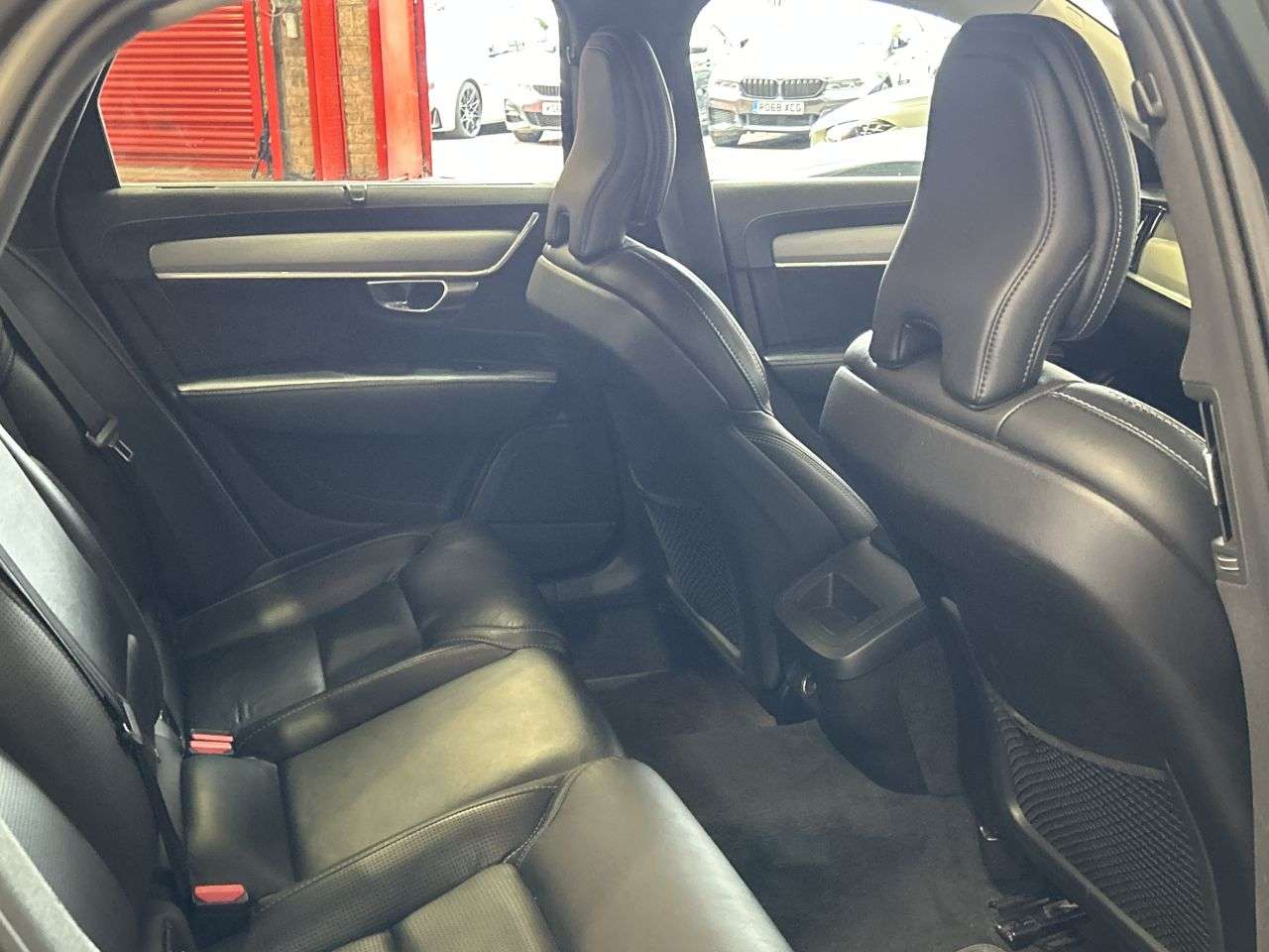 2020 VOLVO S90 2020 VOLVO S90