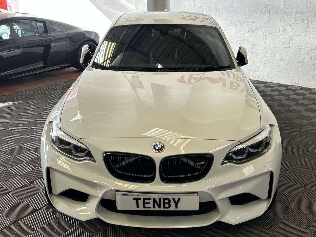 A 2018 BMW M2 3.0i Coupe 2dr Petrol DCT Euro 6 (s/s) (370 ps) A 2018 BMW M2 3.0i Coupe 2dr Petrol DCT Euro 6 (s/s) (370 ps)