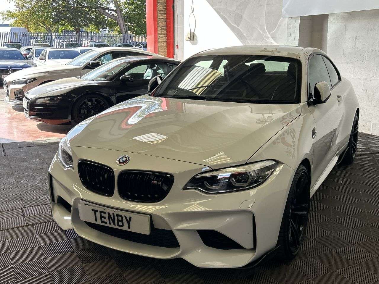 A 2018 BMW M2 3.0i Coupe 2dr Petrol DCT Euro 6 (s/s) (370 ps) A 2018 BMW M2 3.0i Coupe 2dr Petrol DCT Euro 6 (s/s) (370 ps)
