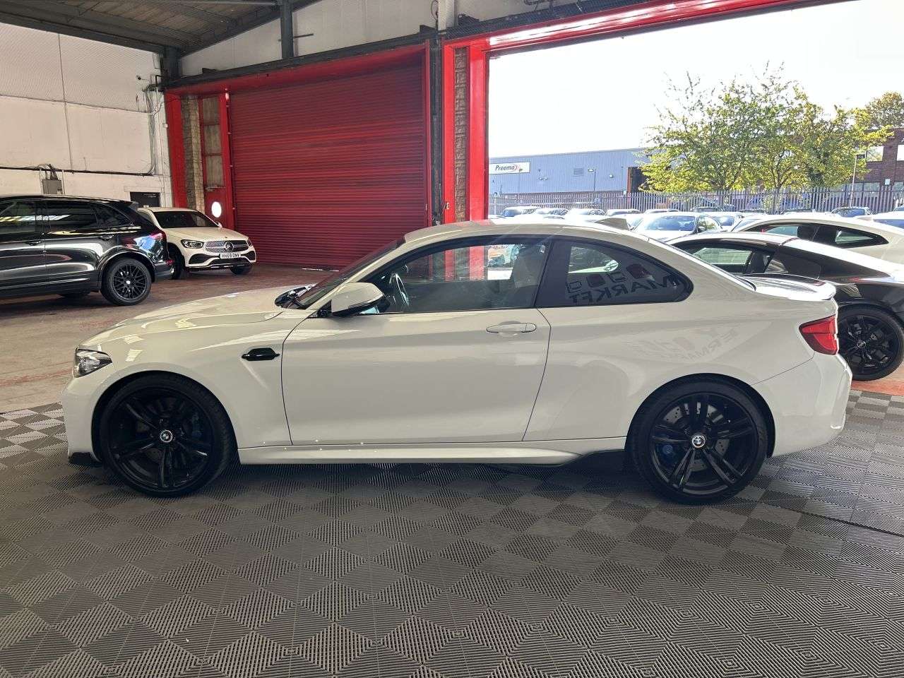 2018 BMW M2 2018 BMW M2