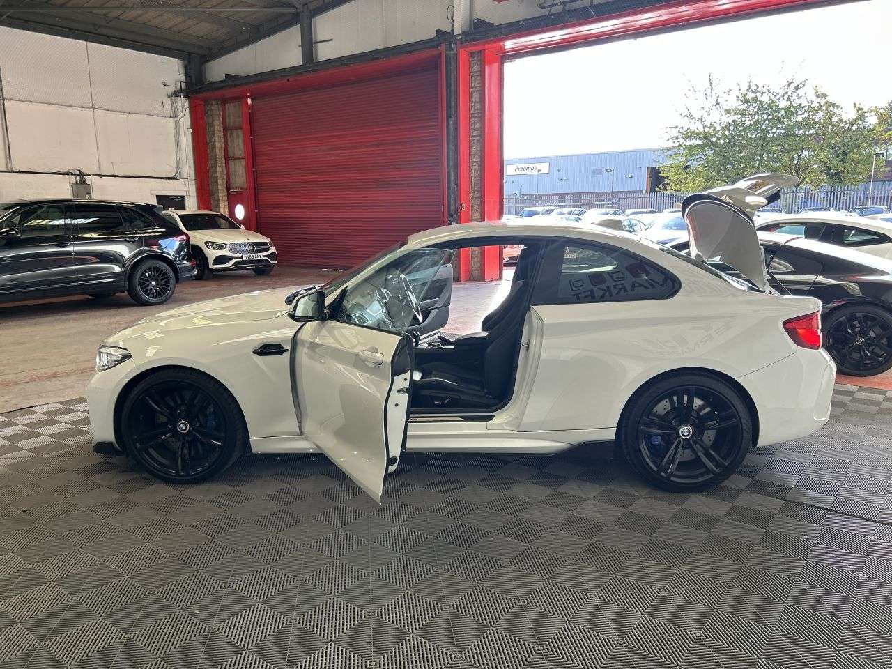 2018 BMW M2 2018 BMW M2