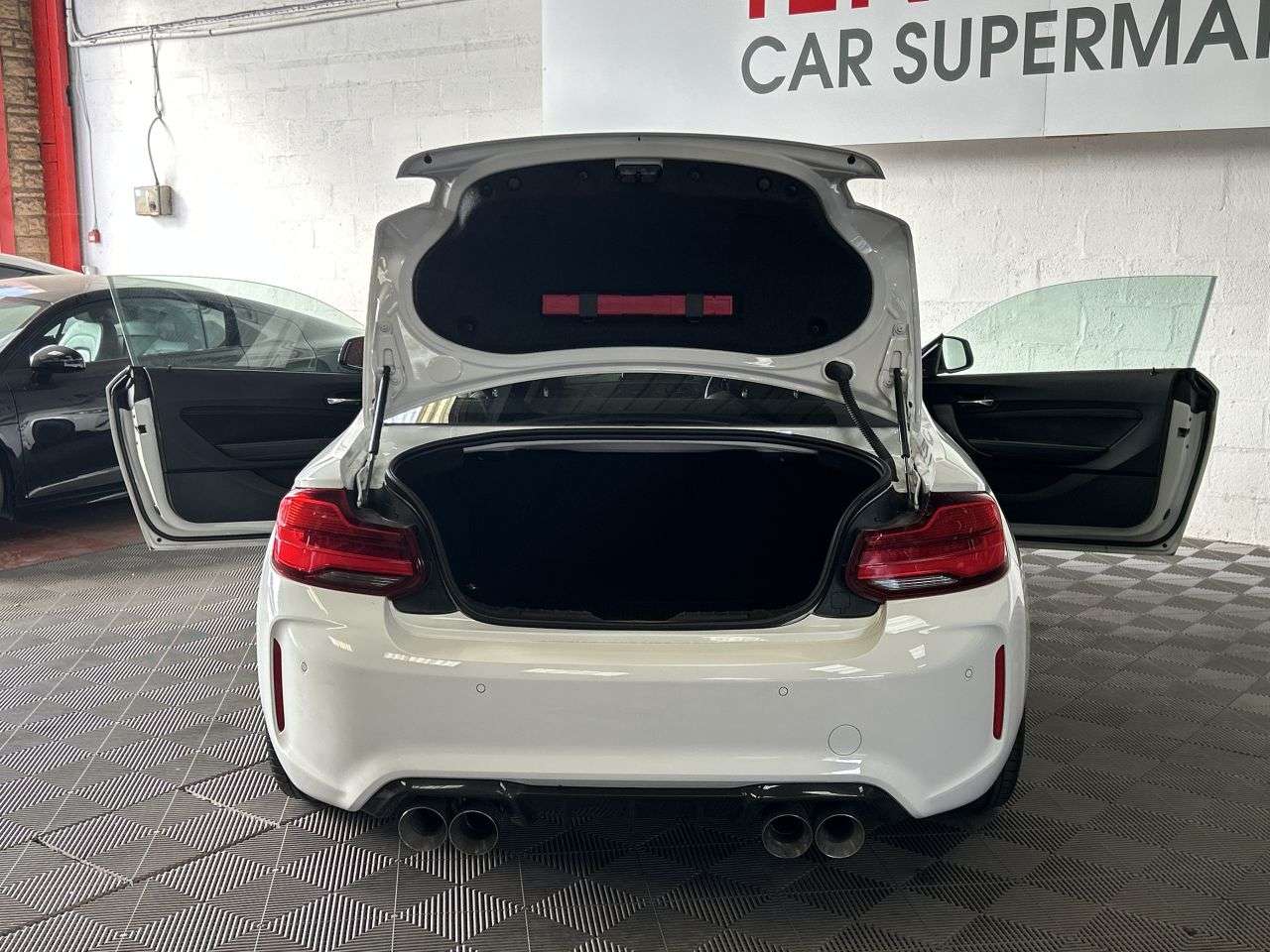 2018 BMW M2 2018 BMW M2