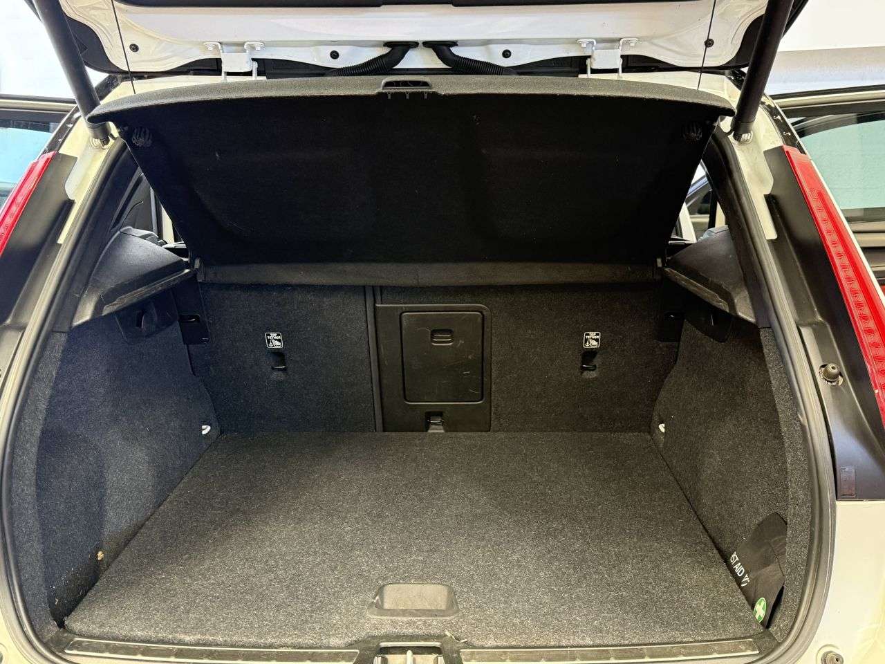 2018 VOLVO XC40 2018 VOLVO XC40
