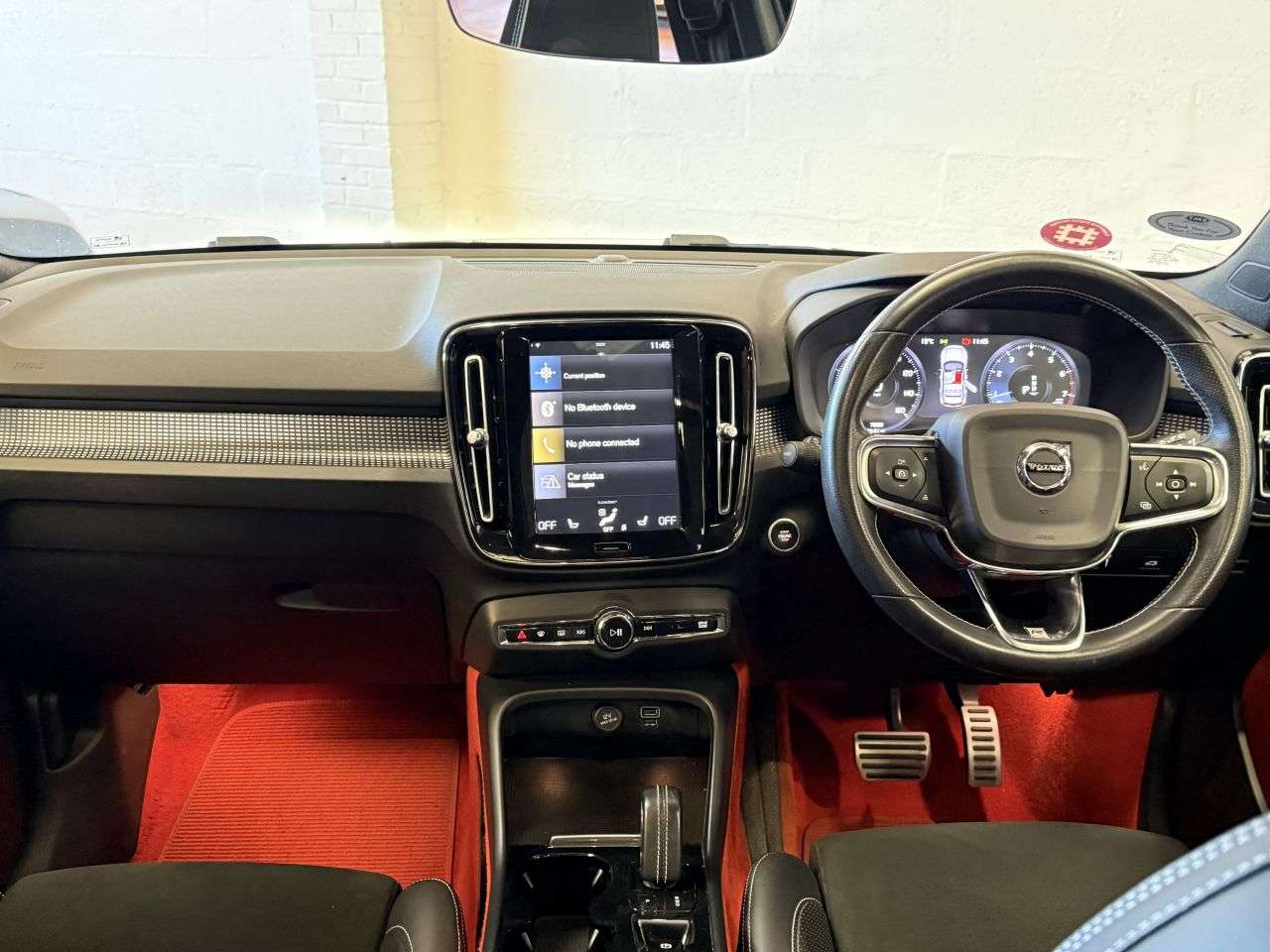 2018 VOLVO XC40 2018 VOLVO XC40