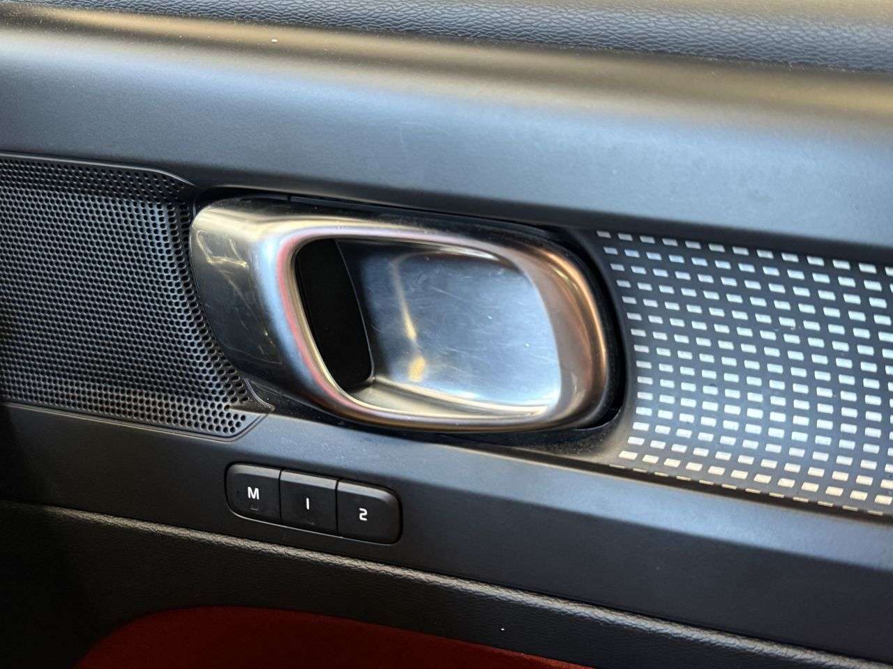 2018 VOLVO XC40 2018 VOLVO XC40