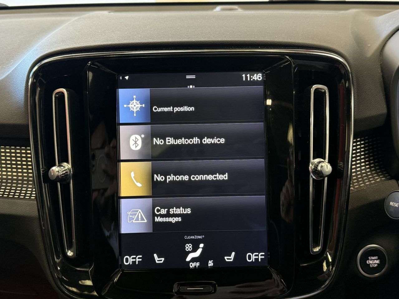 2018 VOLVO XC40 2018 VOLVO XC40