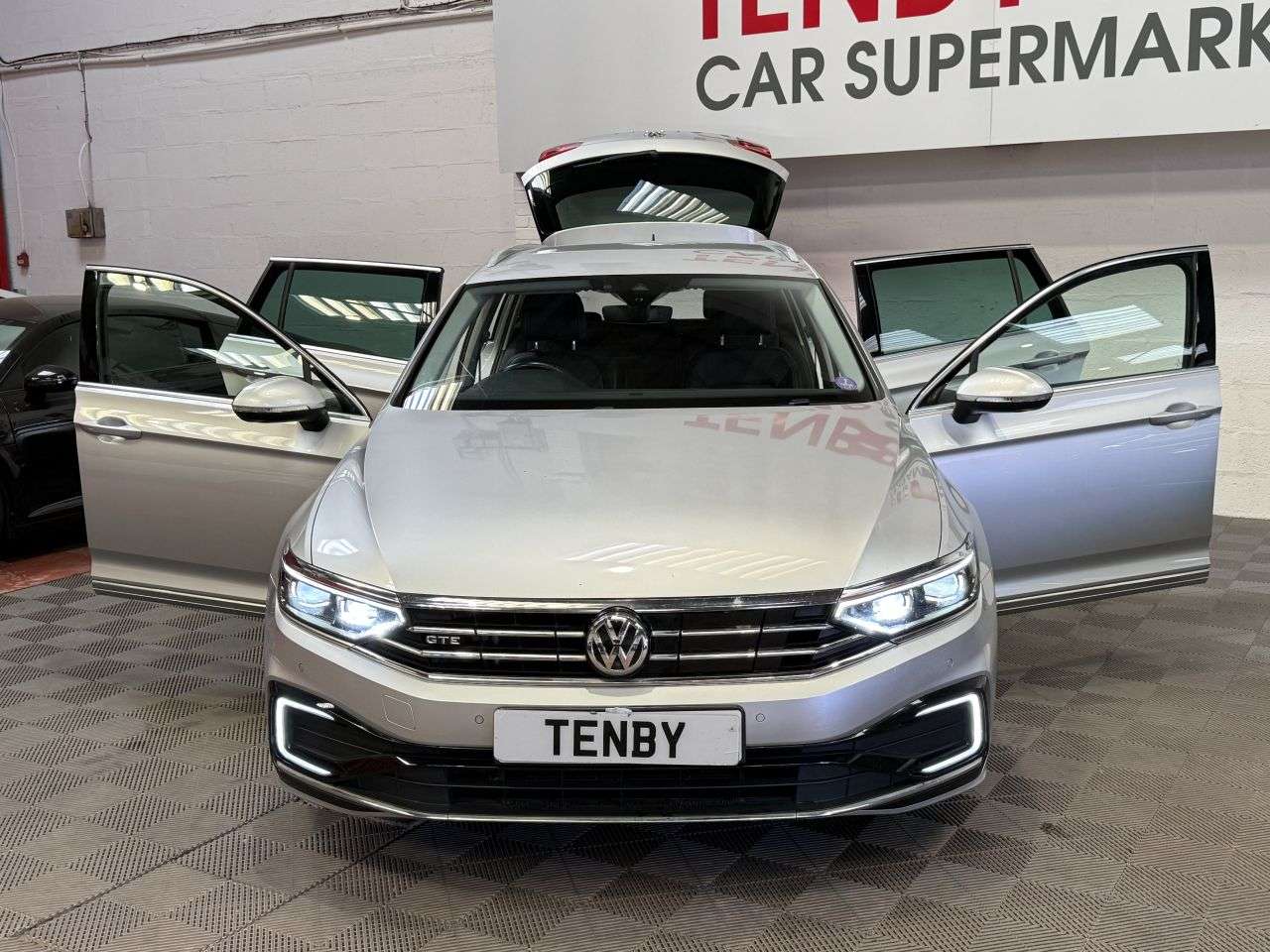 2019 VOLKSWAGEN PASSAT 2019 VOLKSWAGEN PASSAT