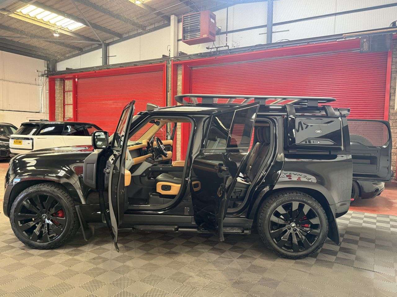 2021 LAND ROVER DEFENDER 110 2021 LAND ROVER DEFENDER 110