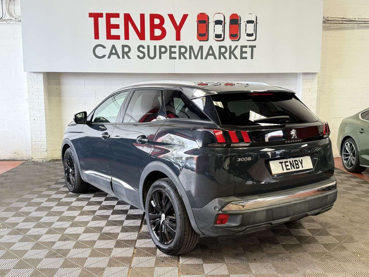 2018 PEUGEOT 3008 2018 PEUGEOT 3008