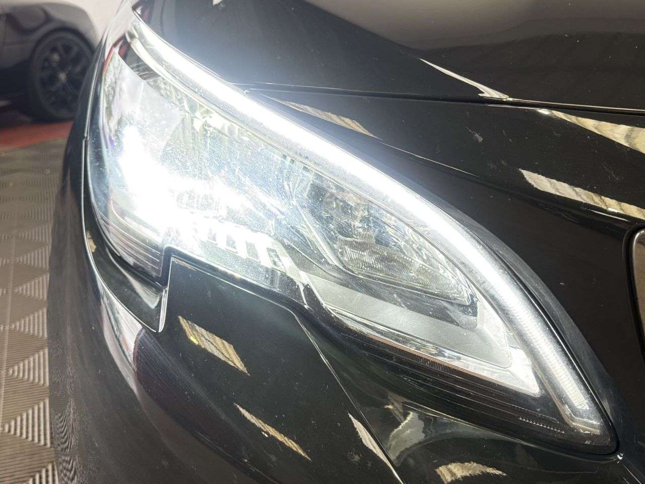 2018 PEUGEOT 3008 2018 PEUGEOT 3008