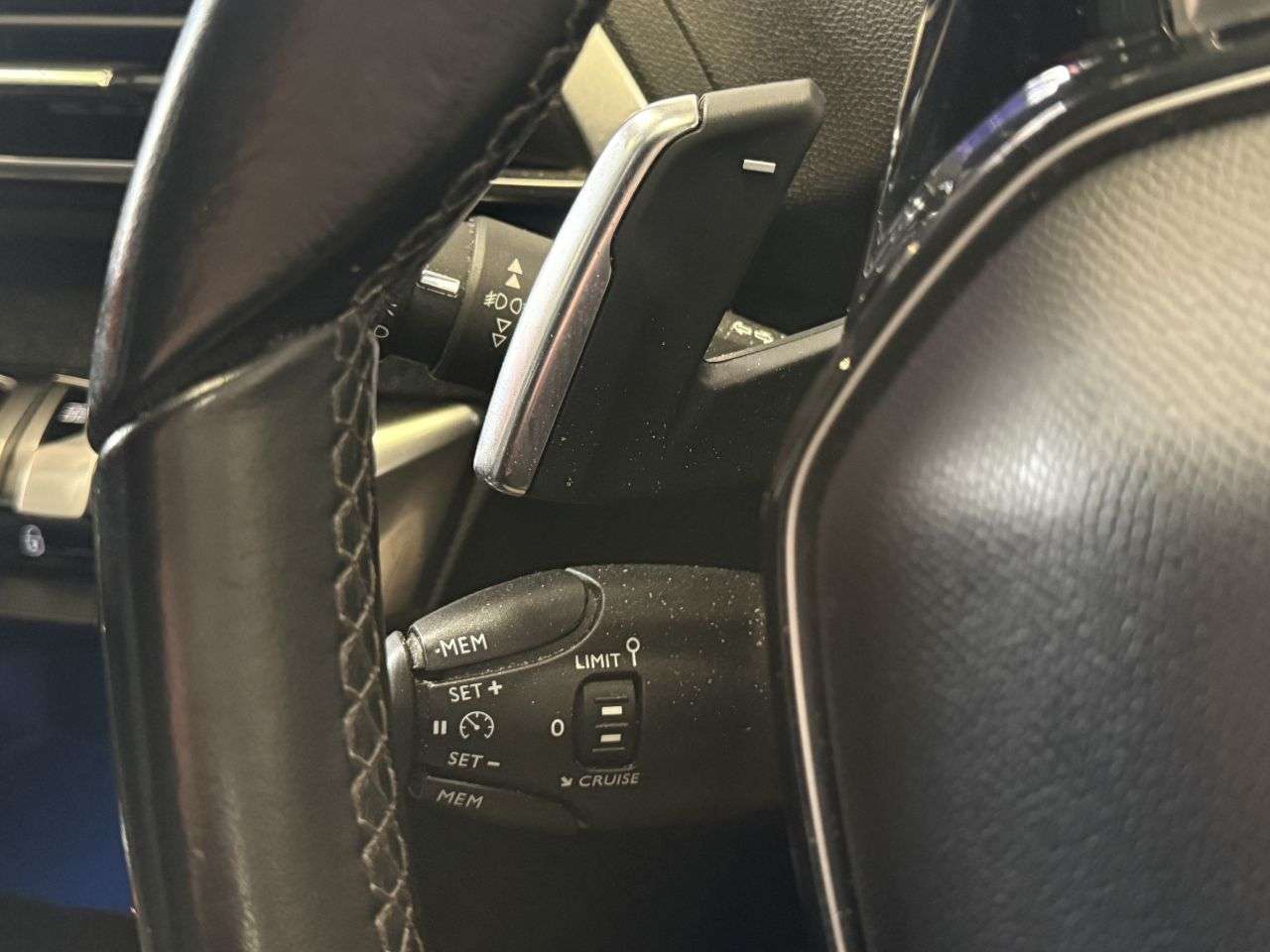 2018 PEUGEOT 3008 2018 PEUGEOT 3008