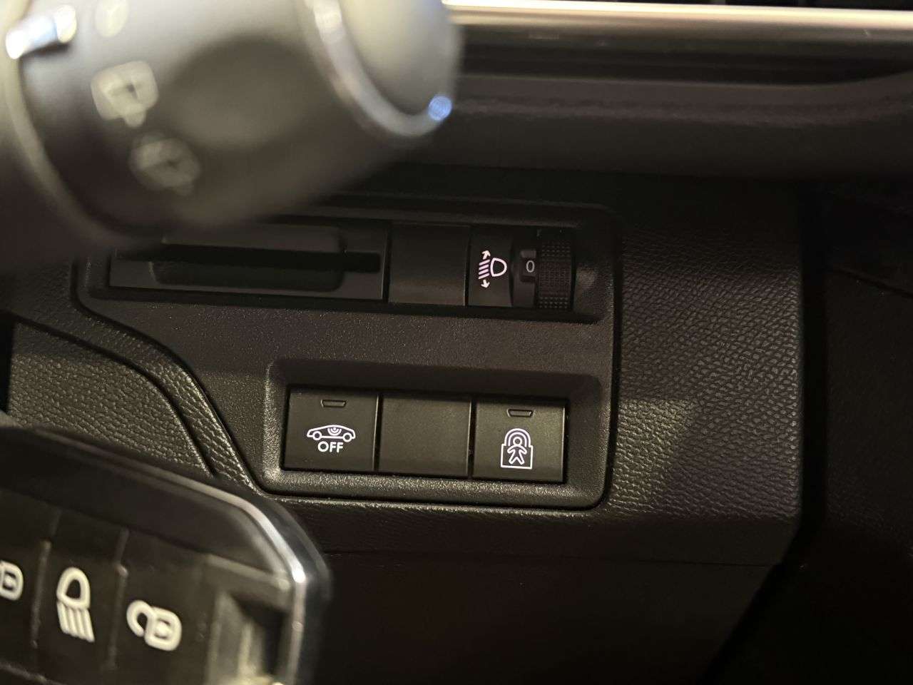 2018 PEUGEOT 3008 2018 PEUGEOT 3008