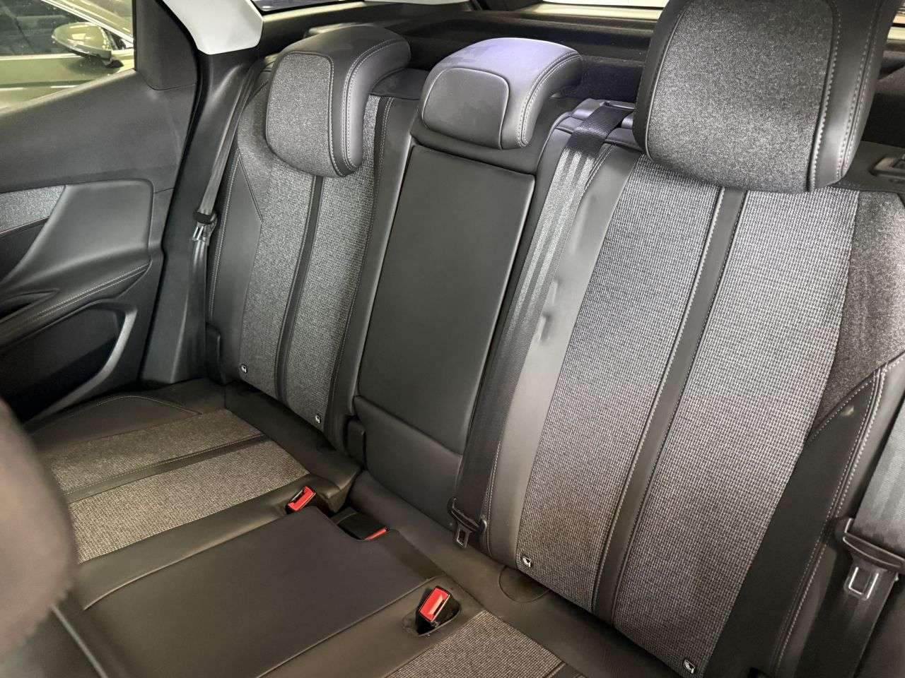2018 PEUGEOT 3008 2018 PEUGEOT 3008