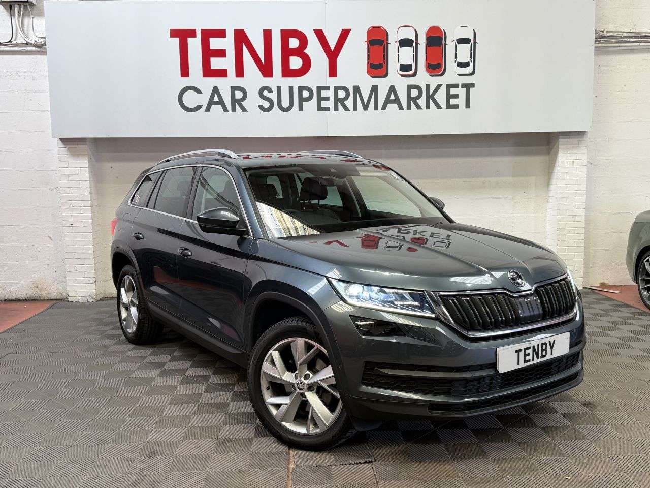 A 2018 SKODA KODIAQ 2.0 TDI Edition SUV 5dr Diesel DSG 4WD Euro 6 (s/s) (7 Seat) (150 ps) FULL A 2018 SKODA KODIAQ 2.0 TDI Edition SUV 5dr Diesel DSG 4WD Euro 6 (s/s) (7 Seat) (150 ps) FULL