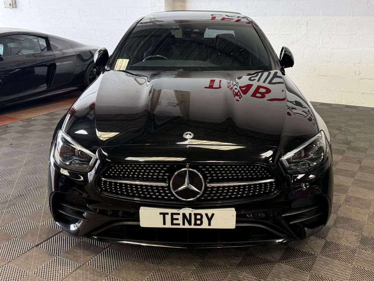 A 2021 MERCEDES-BENZ E CLASS 2.0 E220d AMG Line Night Edition (Premium Plus) Saloon 4dr Diesel G-Tronic+ A 2021 MERCEDES-BENZ E CLASS 2.0 E220d AMG Line Night Edition (Premium Plus) Saloon 4dr Diesel G-Tronic+