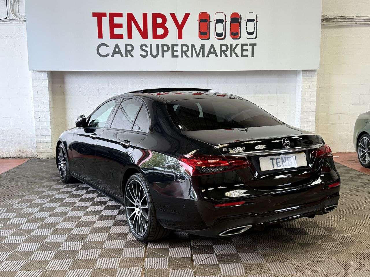 2021 MERCEDES-BENZ E CLASS 2021 MERCEDES-BENZ E CLASS