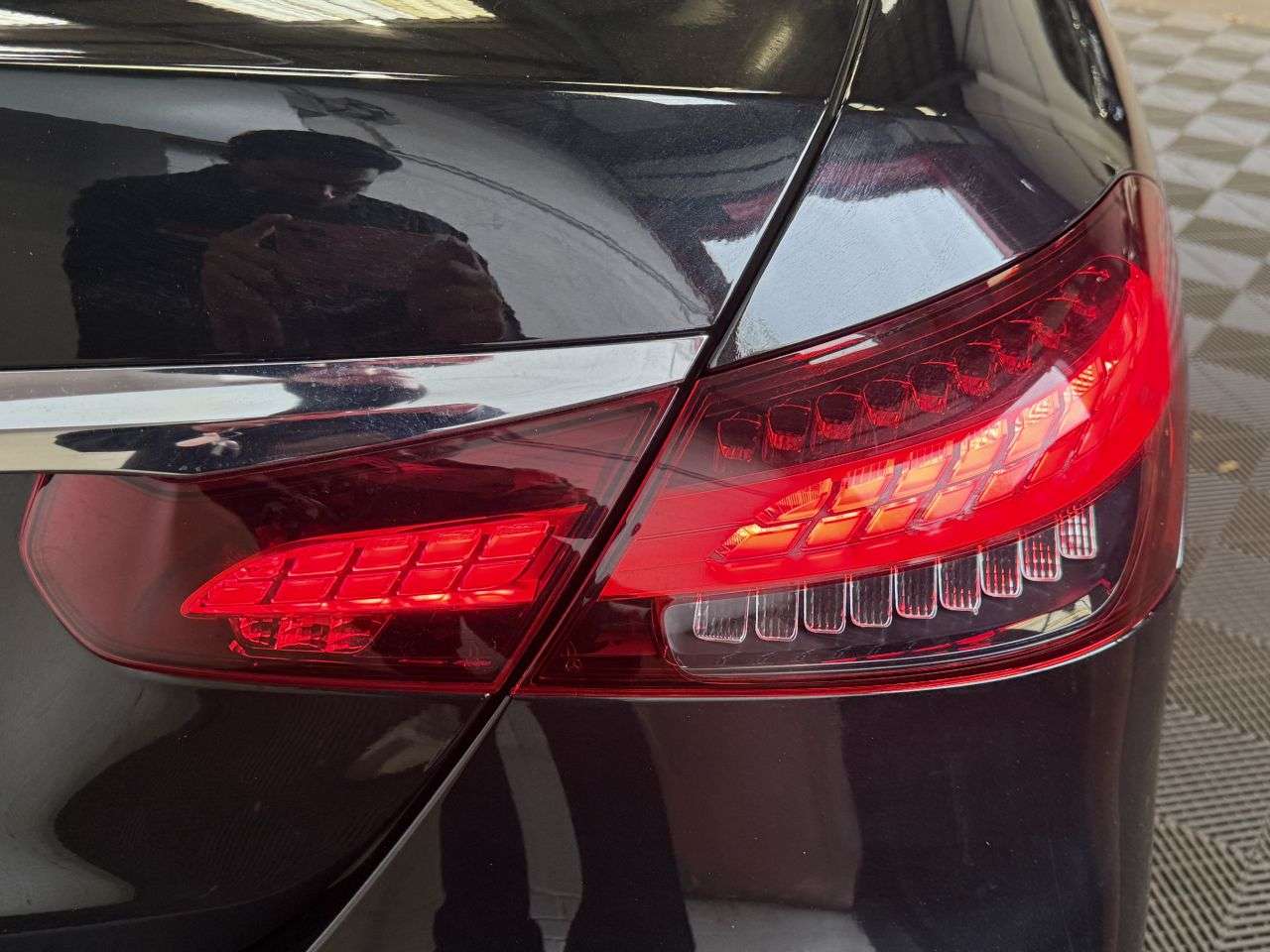 2021 MERCEDES-BENZ E CLASS 2021 MERCEDES-BENZ E CLASS