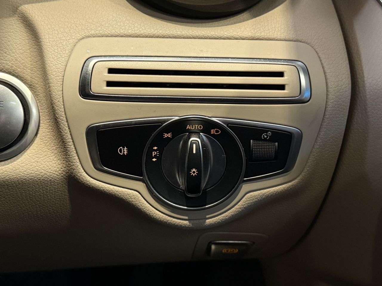 2018 MERCEDES-BENZ C CLASS 2018 MERCEDES-BENZ C CLASS