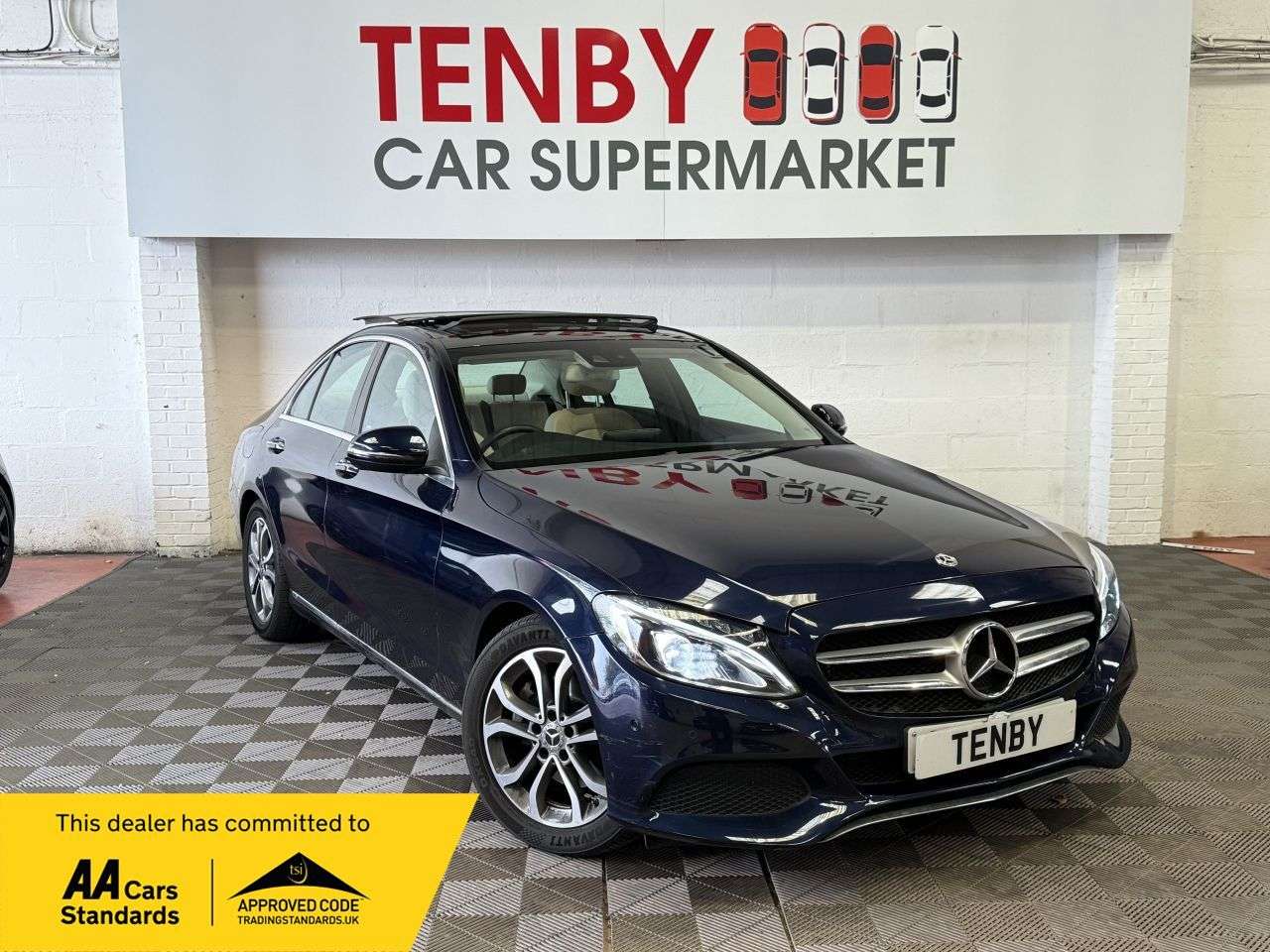 A 2018 MERCEDES-BENZ C CLASS 2.1 C220d Sport (Premium Plus) Saloon 4dr Diesel G-Tronic+ Euro 6 (s/s) (17 A 2018 MERCEDES-BENZ C CLASS 2.1 C220d Sport (Premium Plus) Saloon 4dr Diesel G-Tronic+ Euro 6 (s/s) (17