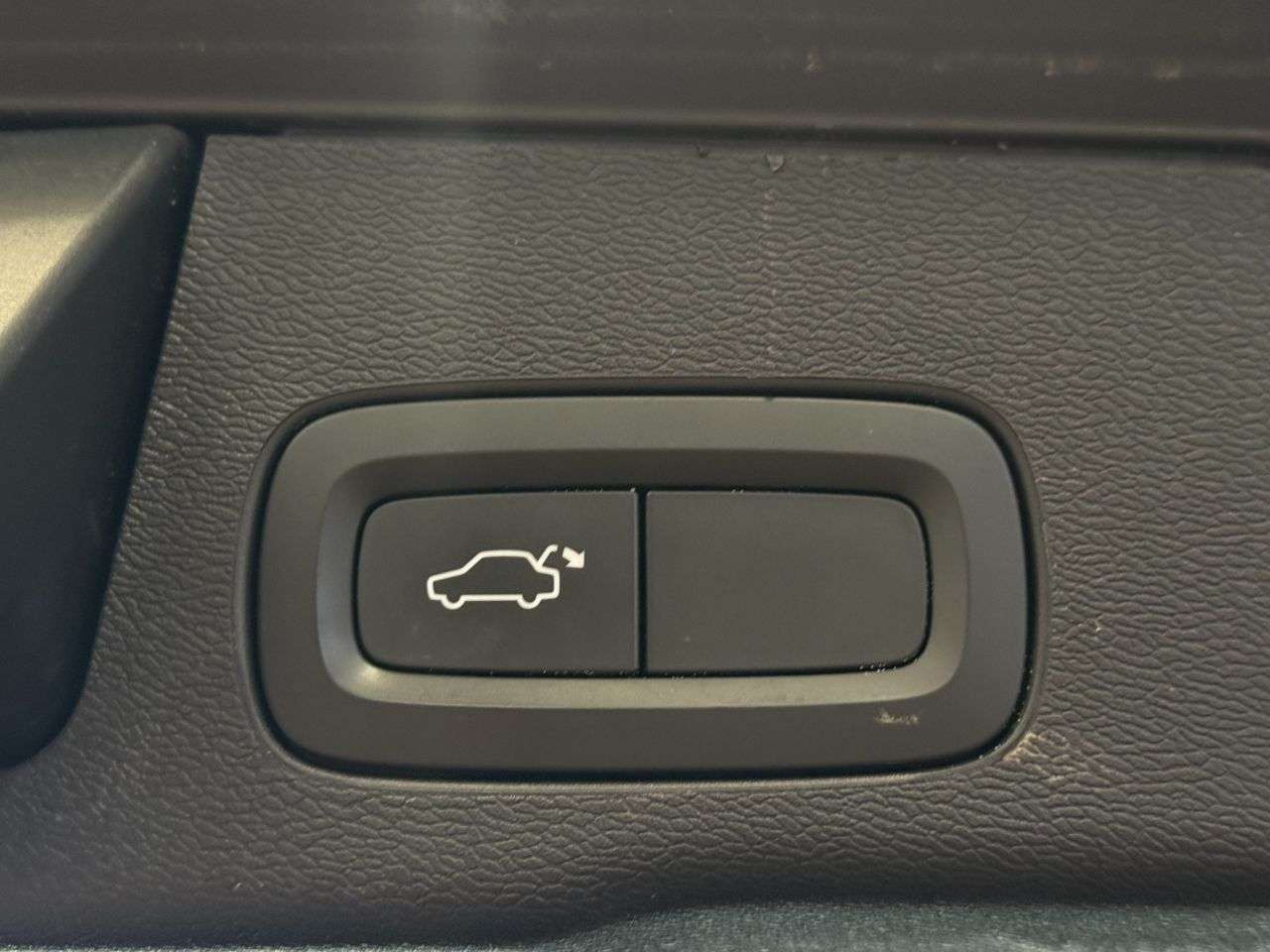 2018 VOLVO XC60 2018 VOLVO XC60