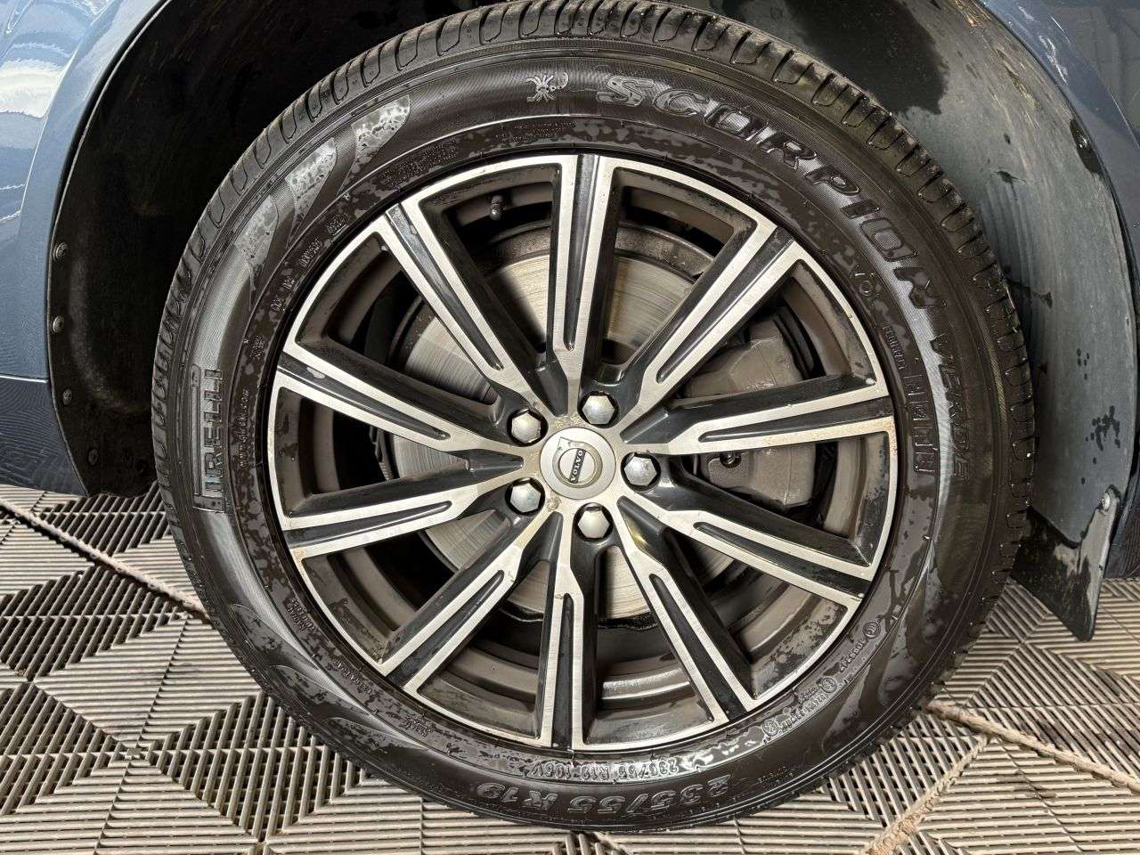 2018 VOLVO XC60 2018 VOLVO XC60