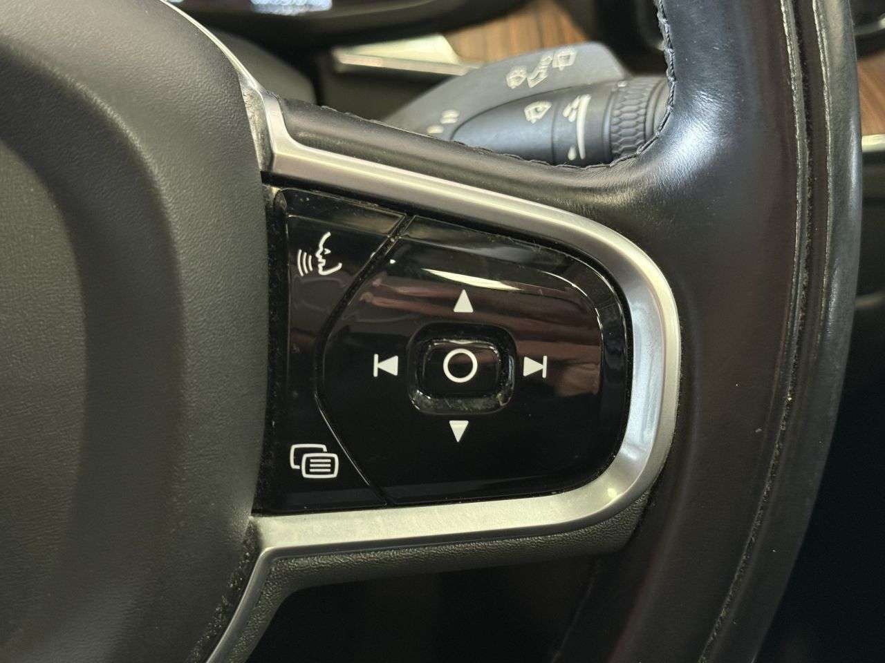 2018 VOLVO XC60 2018 VOLVO XC60