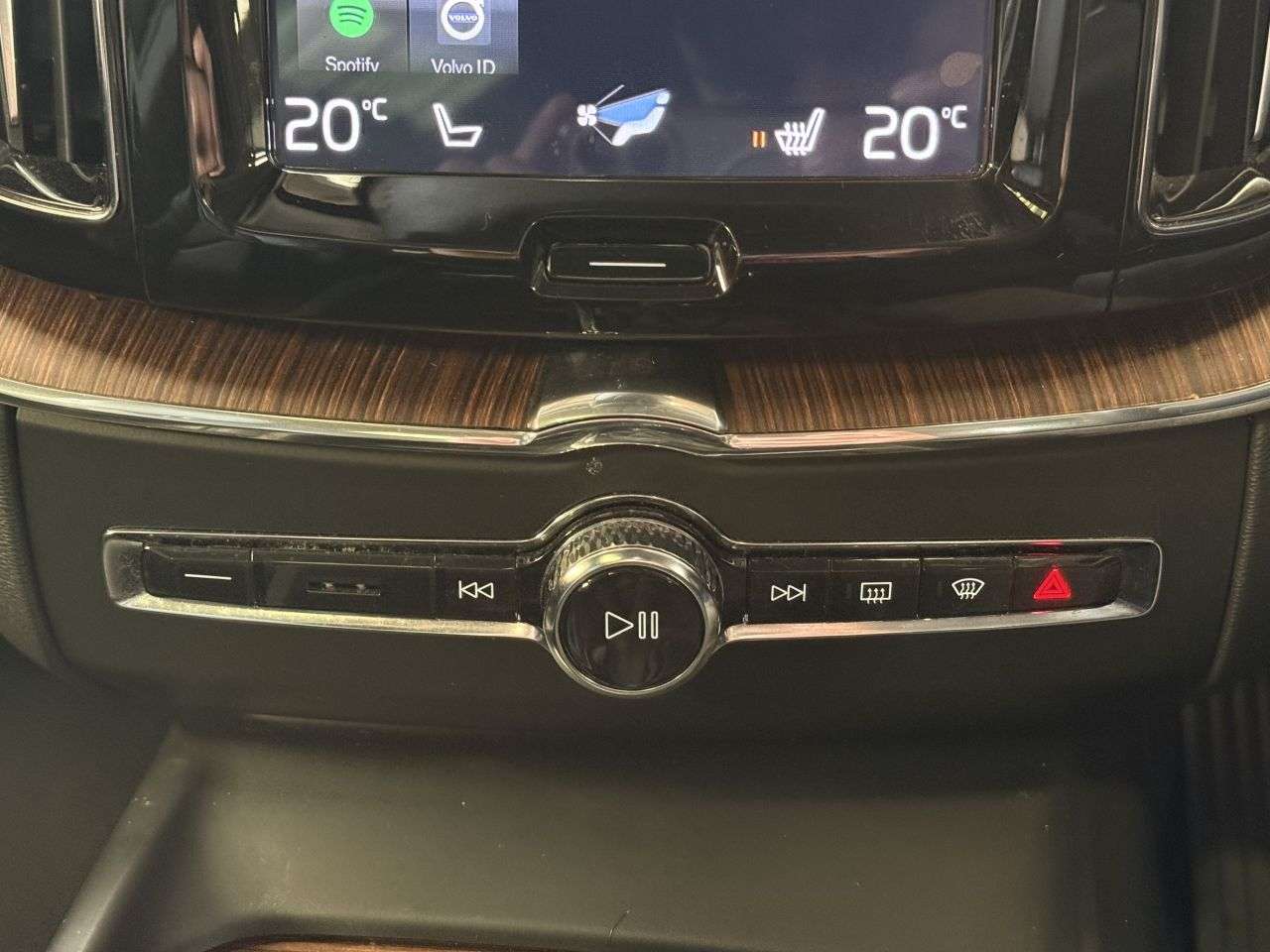 2018 VOLVO XC60 2018 VOLVO XC60