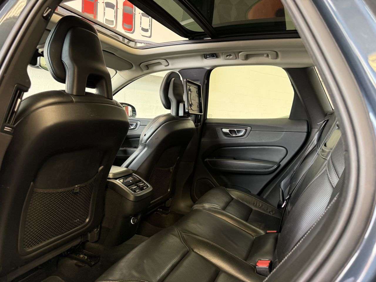 2018 VOLVO XC60 2018 VOLVO XC60
