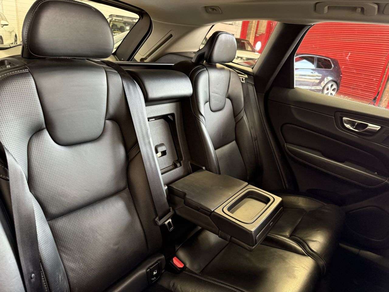 2018 VOLVO XC60 2018 VOLVO XC60