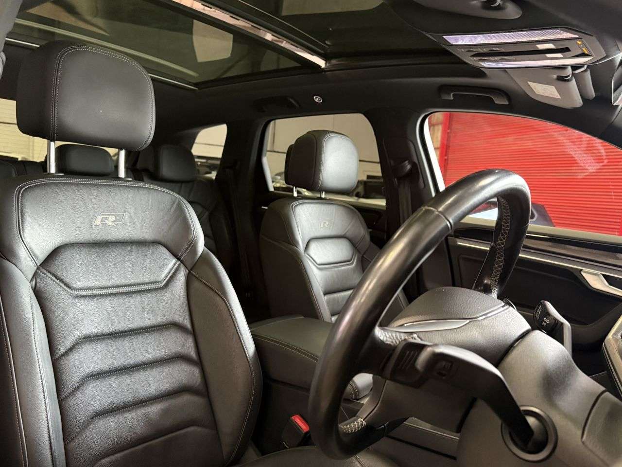 2019 VOLKSWAGEN TOUAREG 2019 VOLKSWAGEN TOUAREG