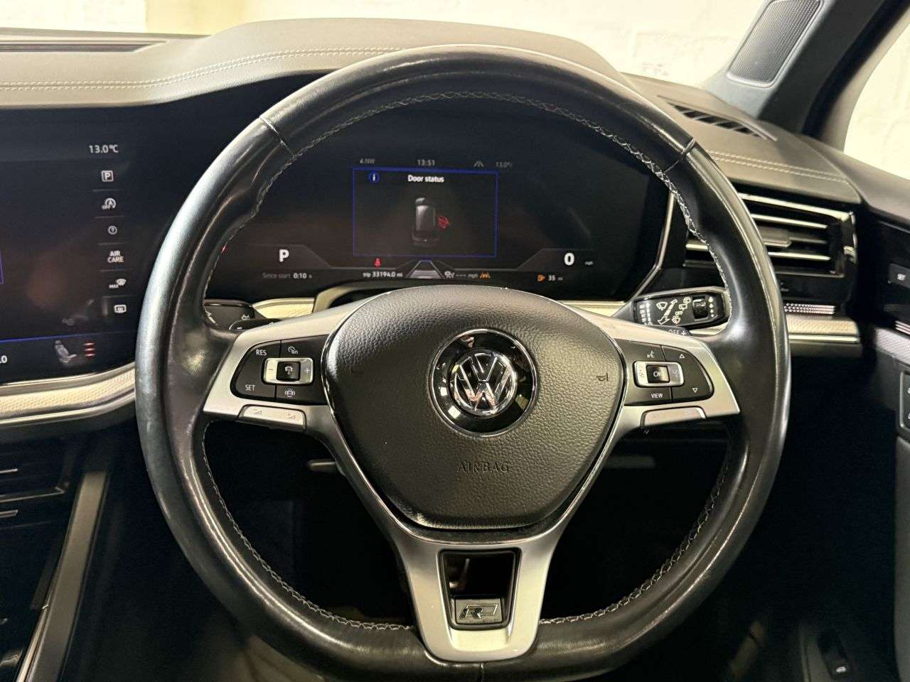 2019 VOLKSWAGEN TOUAREG 2019 VOLKSWAGEN TOUAREG