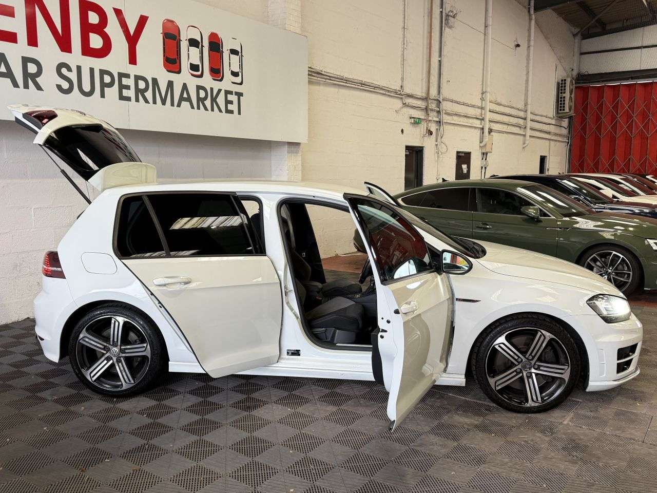 2015 VOLKSWAGEN GOLF 2015 VOLKSWAGEN GOLF
