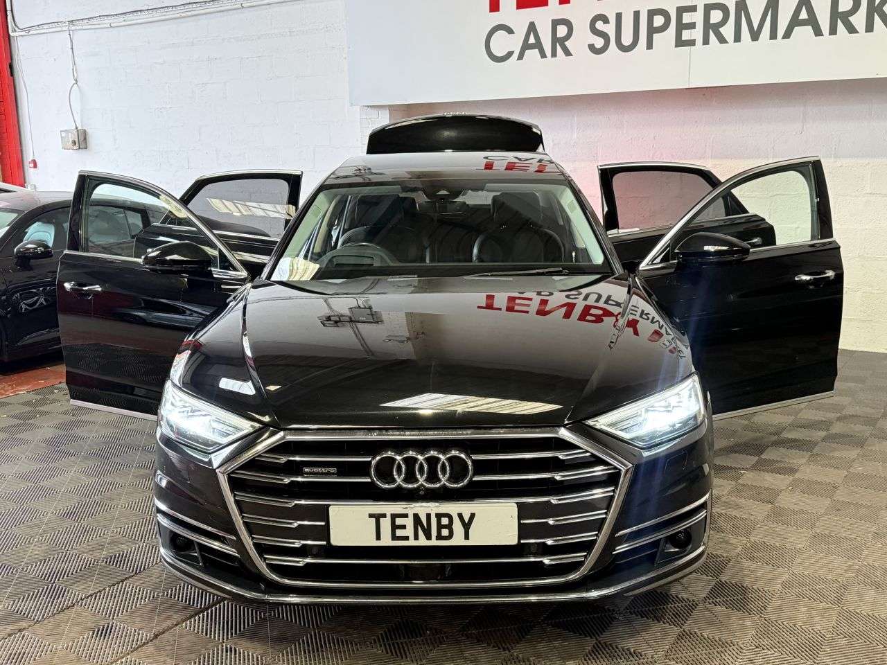 2018 AUDI A8 2018 AUDI A8