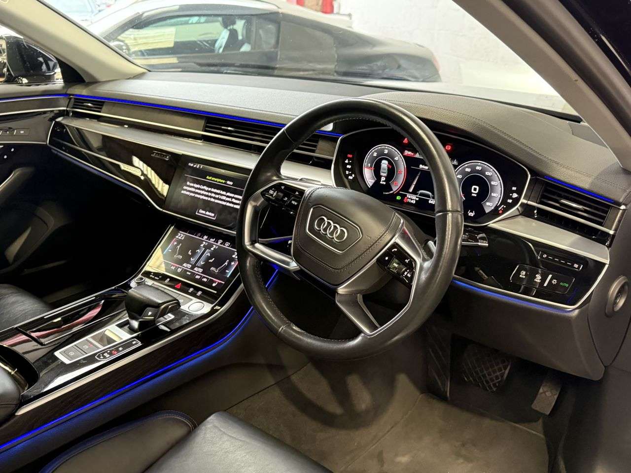 2018 AUDI A8 2018 AUDI A8