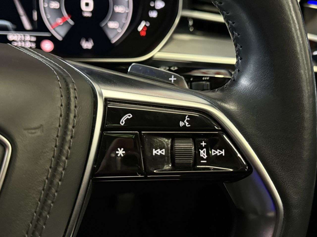 2018 AUDI A8 2018 AUDI A8