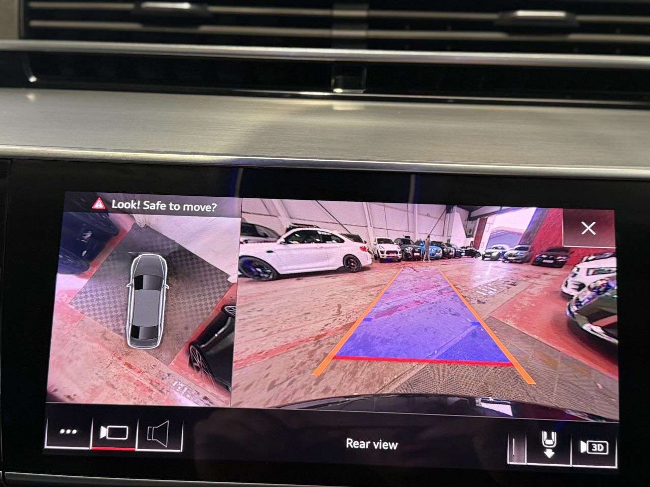 2018 AUDI A8 2018 AUDI A8