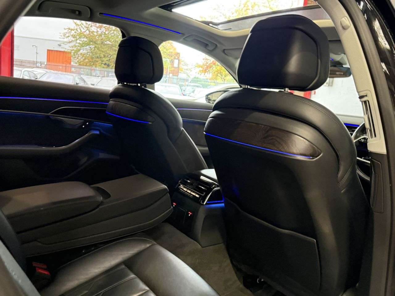 2018 AUDI A8 2018 AUDI A8