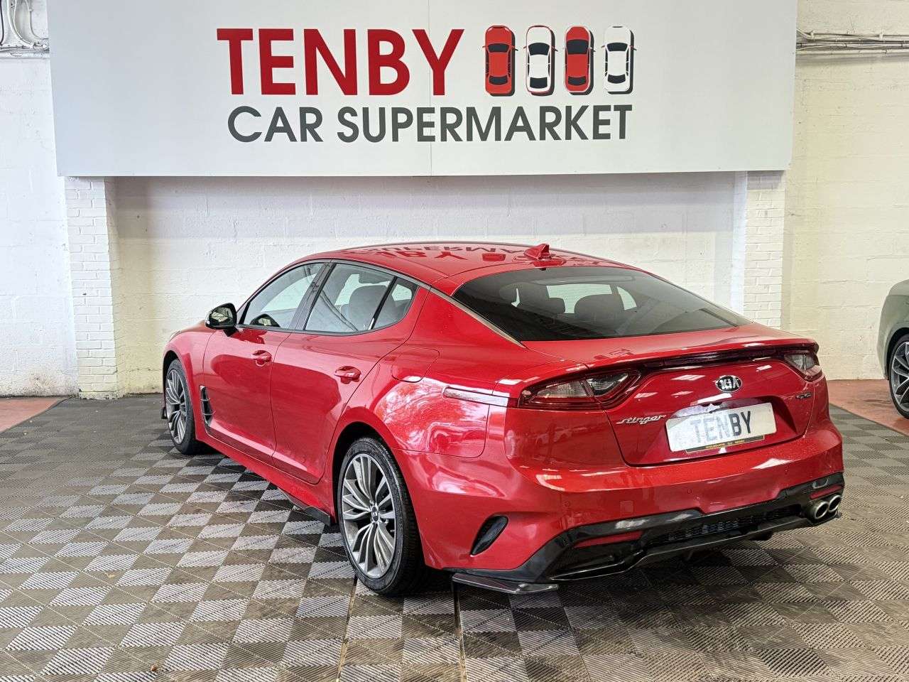 2018 KIA STINGER 2018 KIA STINGER