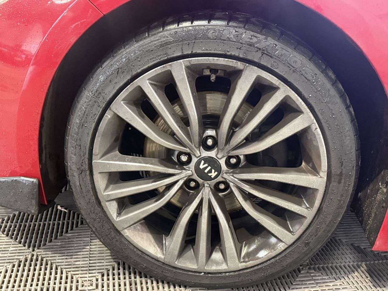 2018 KIA STINGER 2018 KIA STINGER