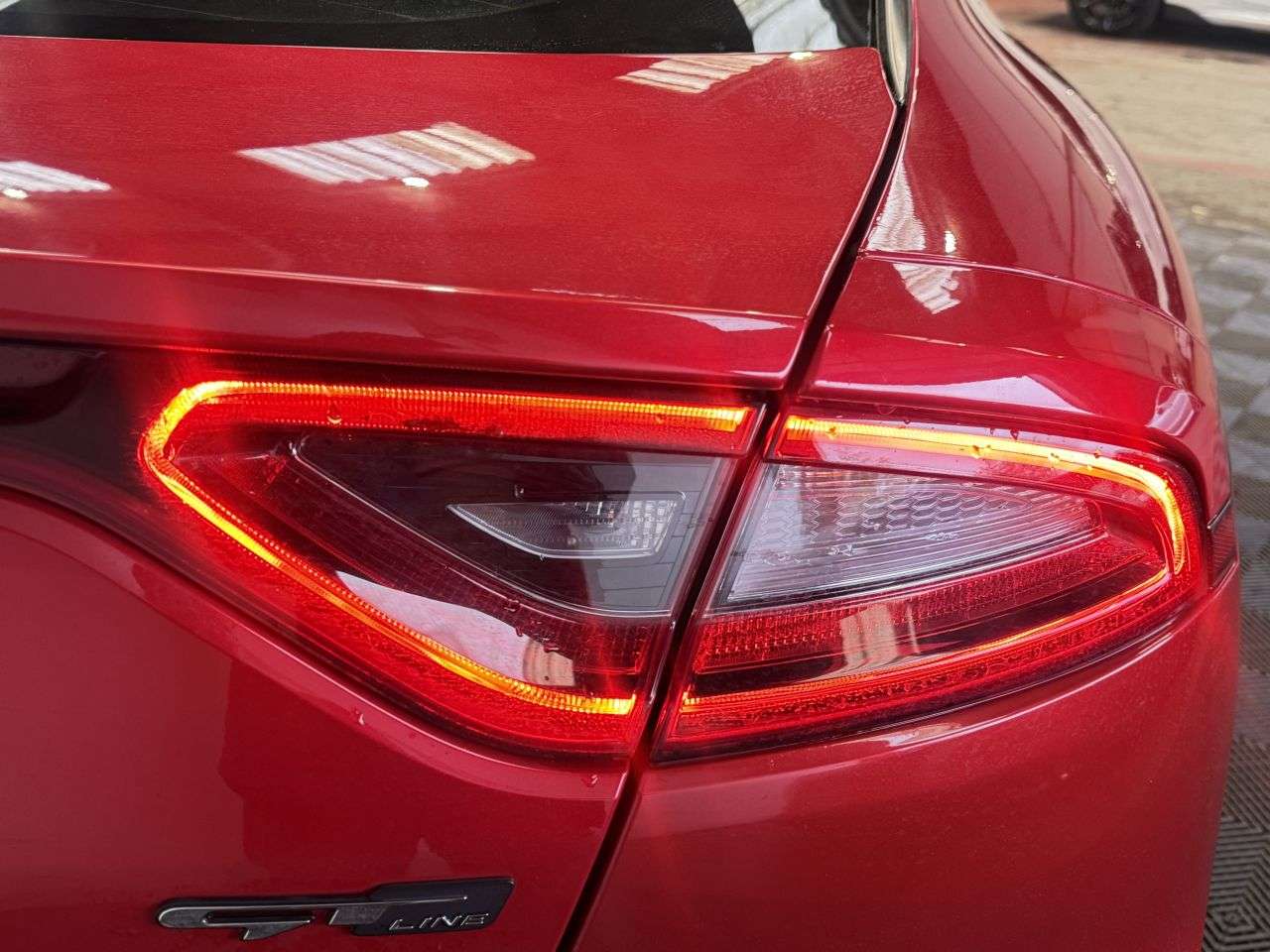 2018 KIA STINGER 2018 KIA STINGER